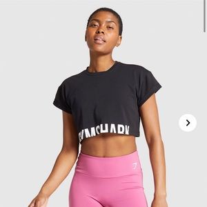 Gymshark cropped tshirt